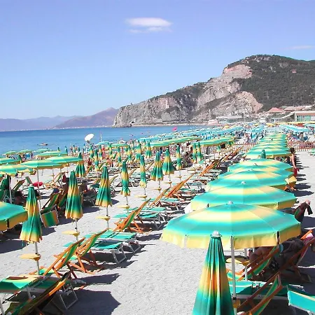 Isophylla Aparthotel 3*