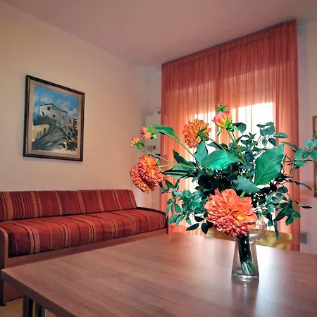 Aparthotel Isophylla 3*