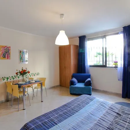 Aparthotel Isophylla 3*