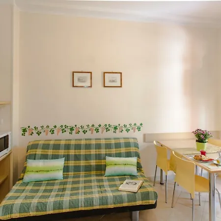 Aparthotel Isophylla 3*