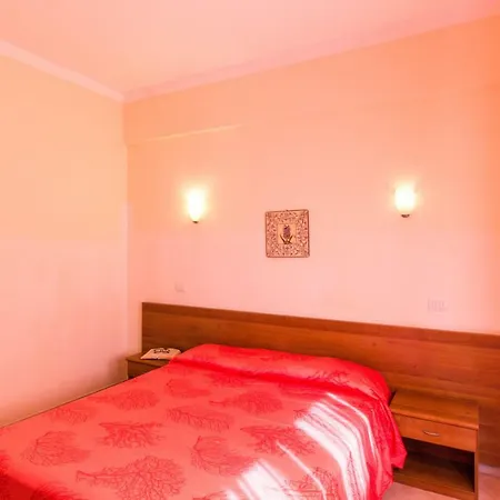 Casa Vacanze Isophylla فينالي ليغوري