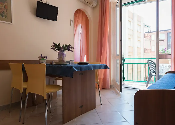 Lejlighedshotel Isophylla 4*