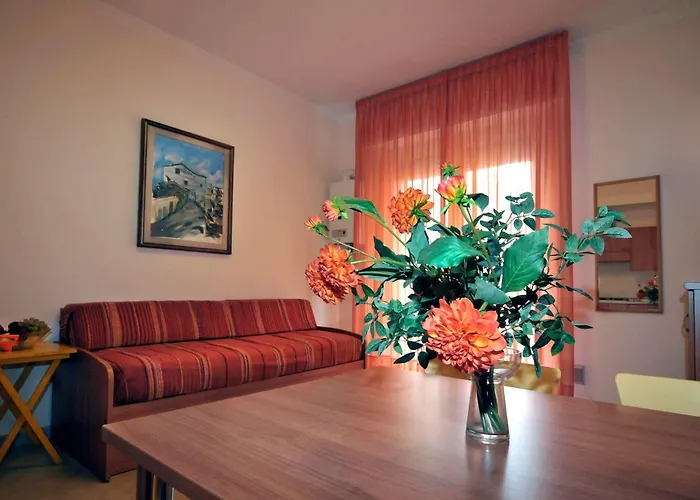 Apartahotel Isophylla 4*
